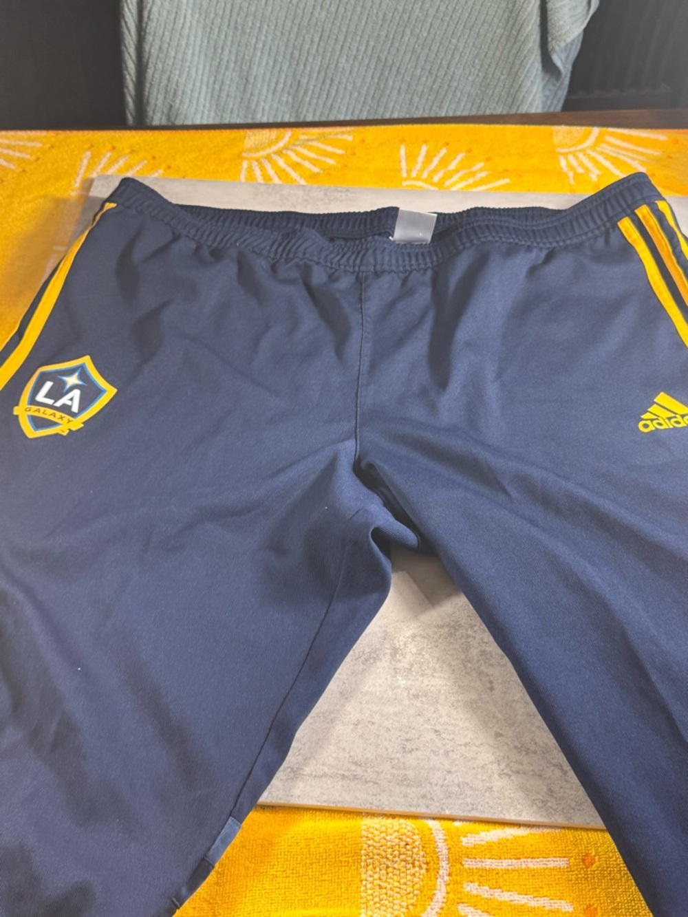 Adidas LA Galaxy Authentic Soccer Shorts Men’s  xl